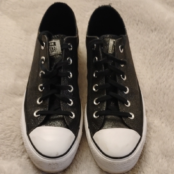 Converse Black and White Women's Sneakers - Picture 1 of 9